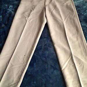 Men's Dockers Premium Flat Front Golf Pants Color Brown Size 36x32